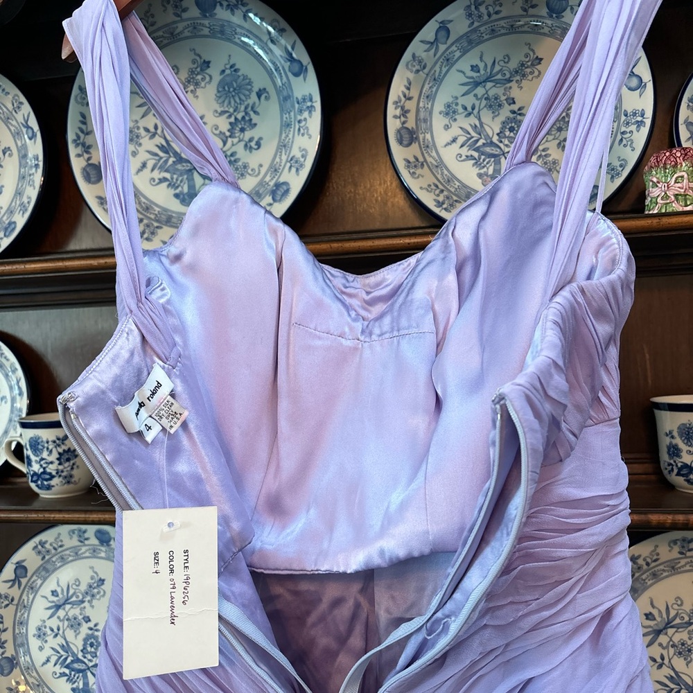 NWT Pamella Roland Lavender Chiffon Gown* Taking Reasonable Offers* - Picture 5 of 7